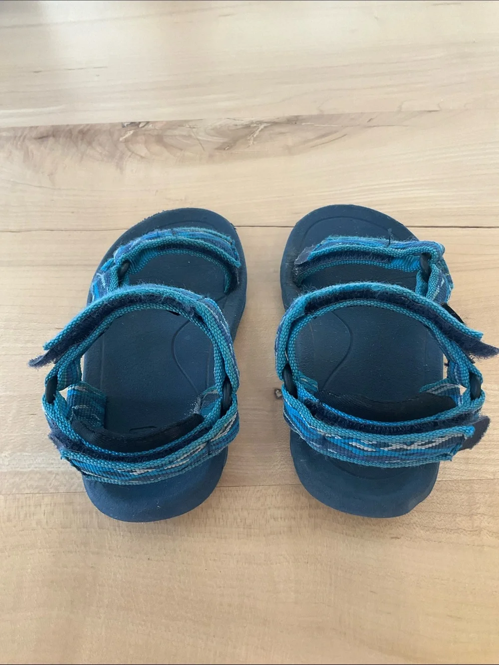 Toddler Teva hurricane sandal